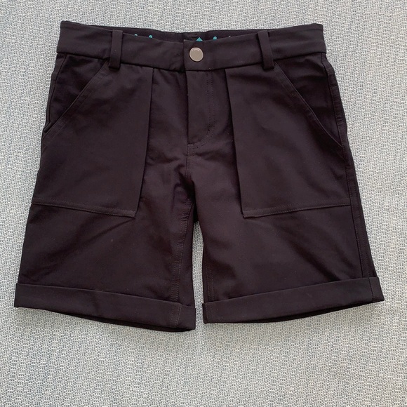 Ivivva shorts - Picture 1 of 3